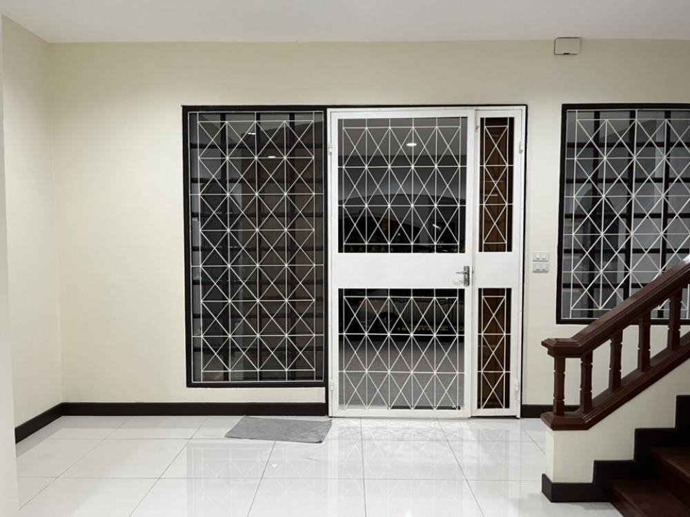 ให้เช่าบ้านปิ่นเกล้า จรัญสนิทวงศ์ : เช่าบ้านเดี่ยว ม.ธาริณีปิ่นเกล้า ใกล้เซ็นทรัล 500 เมตร บรมราชชนนี 19 โครงการแลนด์แอนด์เฮ้าส์