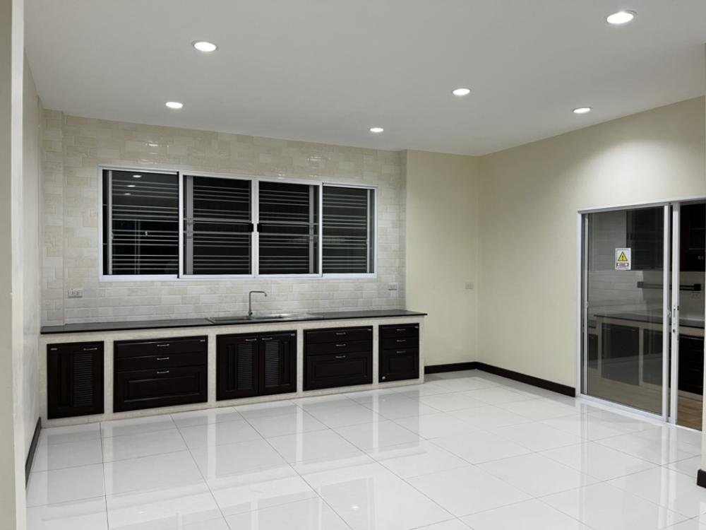 ให้เช่าบ้านปิ่นเกล้า จรัญสนิทวงศ์ : เช่าบ้านเดี่ยว ม.ธาริณีปิ่นเกล้า ใกล้เซ็นทรัล 500 เมตร บรมราชชนนี 19 โครงการแลนด์แอนด์เฮ้าส์