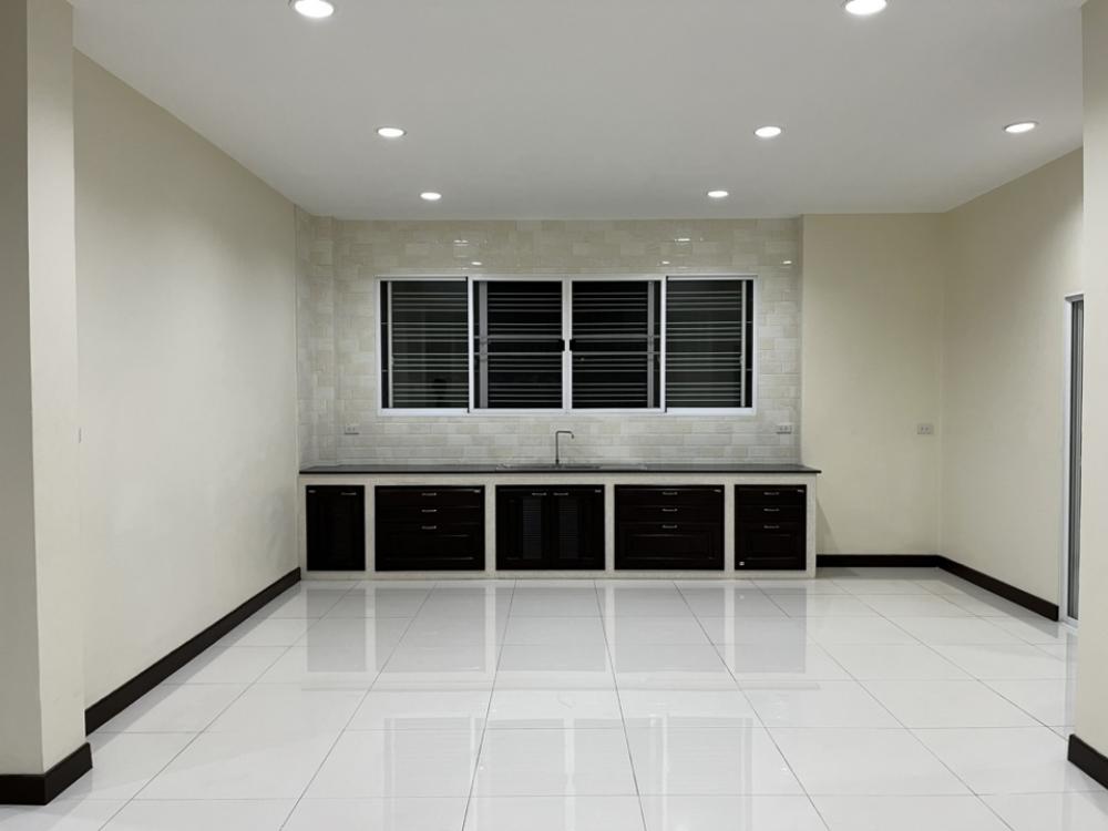 ให้เช่าบ้านปิ่นเกล้า จรัญสนิทวงศ์ : เช่าบ้านเดี่ยว ม.ธาริณีปิ่นเกล้า ใกล้เซ็นทรัล 500 เมตร บรมราชชนนี 19 โครงการแลนด์แอนด์เฮ้าส์