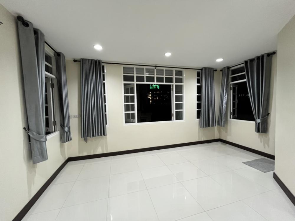 ให้เช่าบ้านปิ่นเกล้า จรัญสนิทวงศ์ : เช่าบ้านเดี่ยว ม.ธาริณีปิ่นเกล้า ใกล้เซ็นทรัล 500 เมตร บรมราชชนนี 19 โครงการแลนด์แอนด์เฮ้าส์