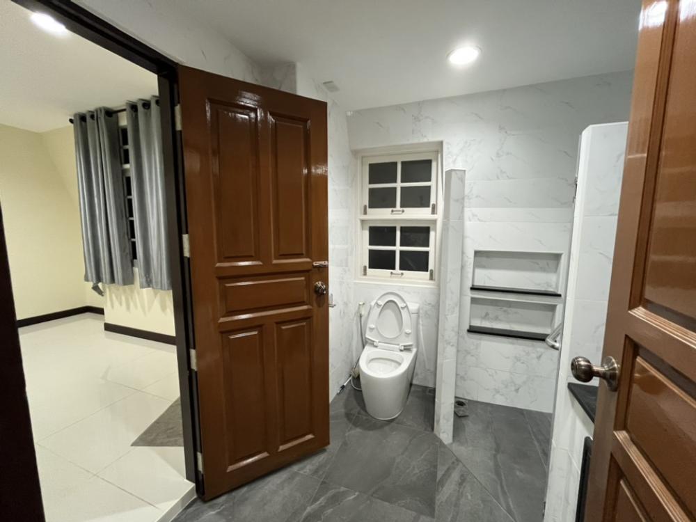 ให้เช่าบ้านปิ่นเกล้า จรัญสนิทวงศ์ : เช่าบ้านเดี่ยว ม.ธาริณีปิ่นเกล้า ใกล้เซ็นทรัล 500 เมตร บรมราชชนนี 19 โครงการแลนด์แอนด์เฮ้าส์