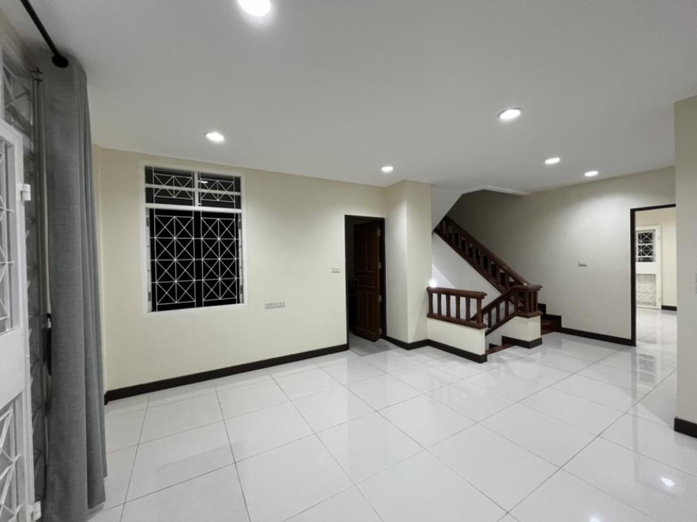 ให้เช่าบ้านปิ่นเกล้า จรัญสนิทวงศ์ : เช่าบ้านเดี่ยว ม.ธาริณีปิ่นเกล้า ใกล้เซ็นทรัล 500 เมตร บรมราชชนนี 19 โครงการแลนด์แอนด์เฮ้าส์