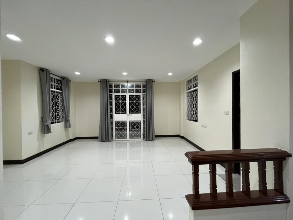 ให้เช่าบ้านปิ่นเกล้า จรัญสนิทวงศ์ : เช่าบ้านเดี่ยว ม.ธาริณีปิ่นเกล้า ใกล้เซ็นทรัล 500 เมตร บรมราชชนนี 19 โครงการแลนด์แอนด์เฮ้าส์