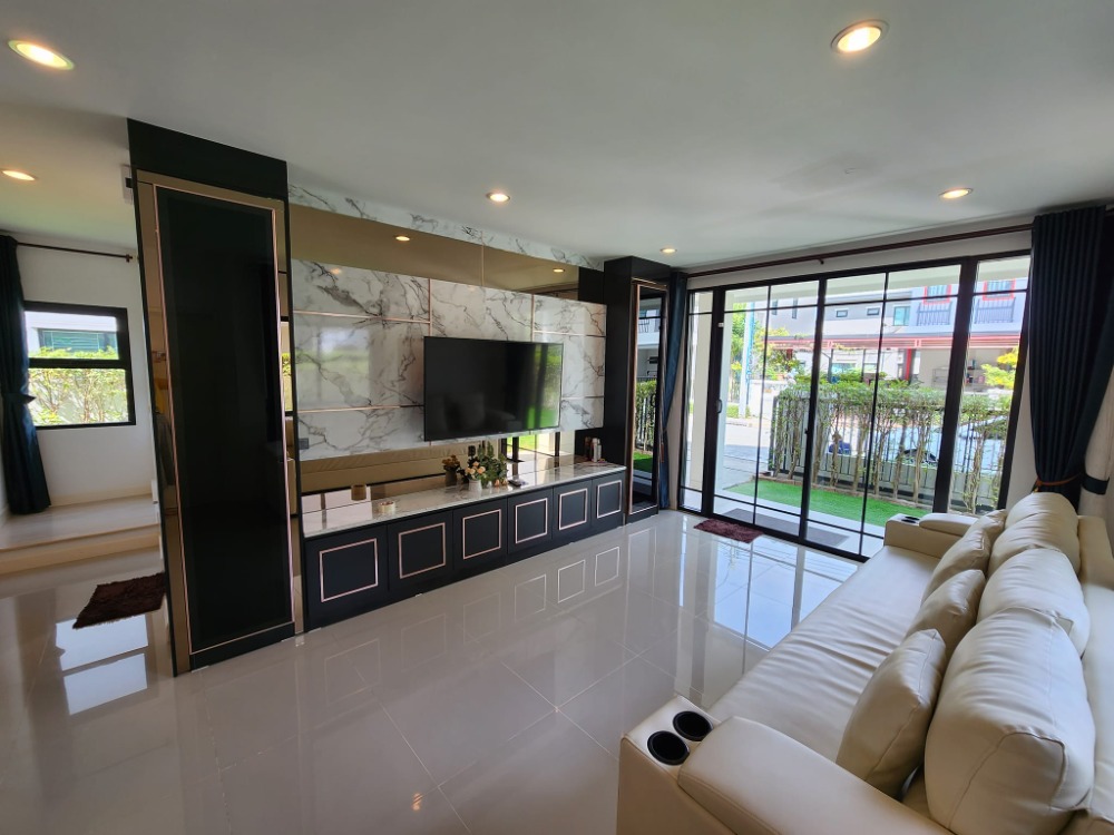 For SaleHouseBangna, Bearing, Lasalle : Land 53.3 sq m, 4 m 2 north! Detached House Chuan Chuen Prime Village Bangna Km29