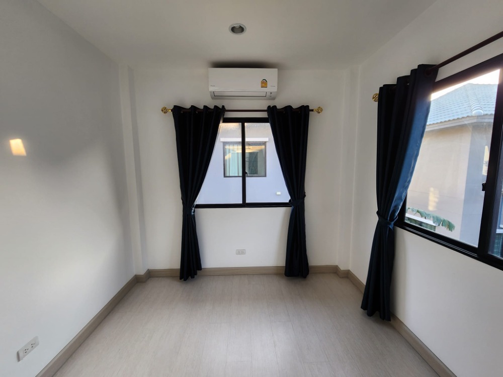 For SaleHouseBangna, Bearing, Lasalle : Land 53.3 sq m, 4 m 2 north! Detached House Chuan Chuen Prime Village Bangna Km29