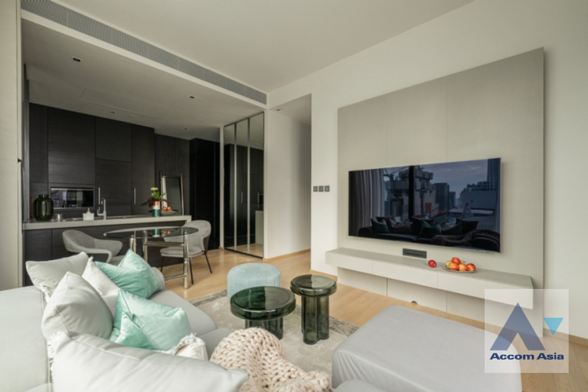 ขายคอนโดวิทยุ ชิดลม หลังสวน : 🔼AccomA🔽 2 Bedrooms Condominium for Sale in Ploenchit, Bangkok near BTS Chitlom at 28 Chidlom (AA35576)