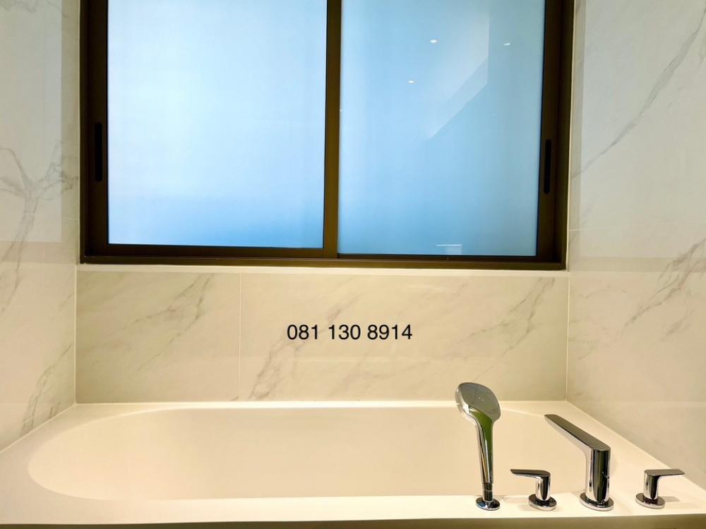 ให้เช่าคอนโดหัวหิน ประจวบคีรีขันธ์ : Condo 3 Bedrooms 4 Bathrooms Sea View for rent at Hua Hin closed to the beach || Penthouse || 