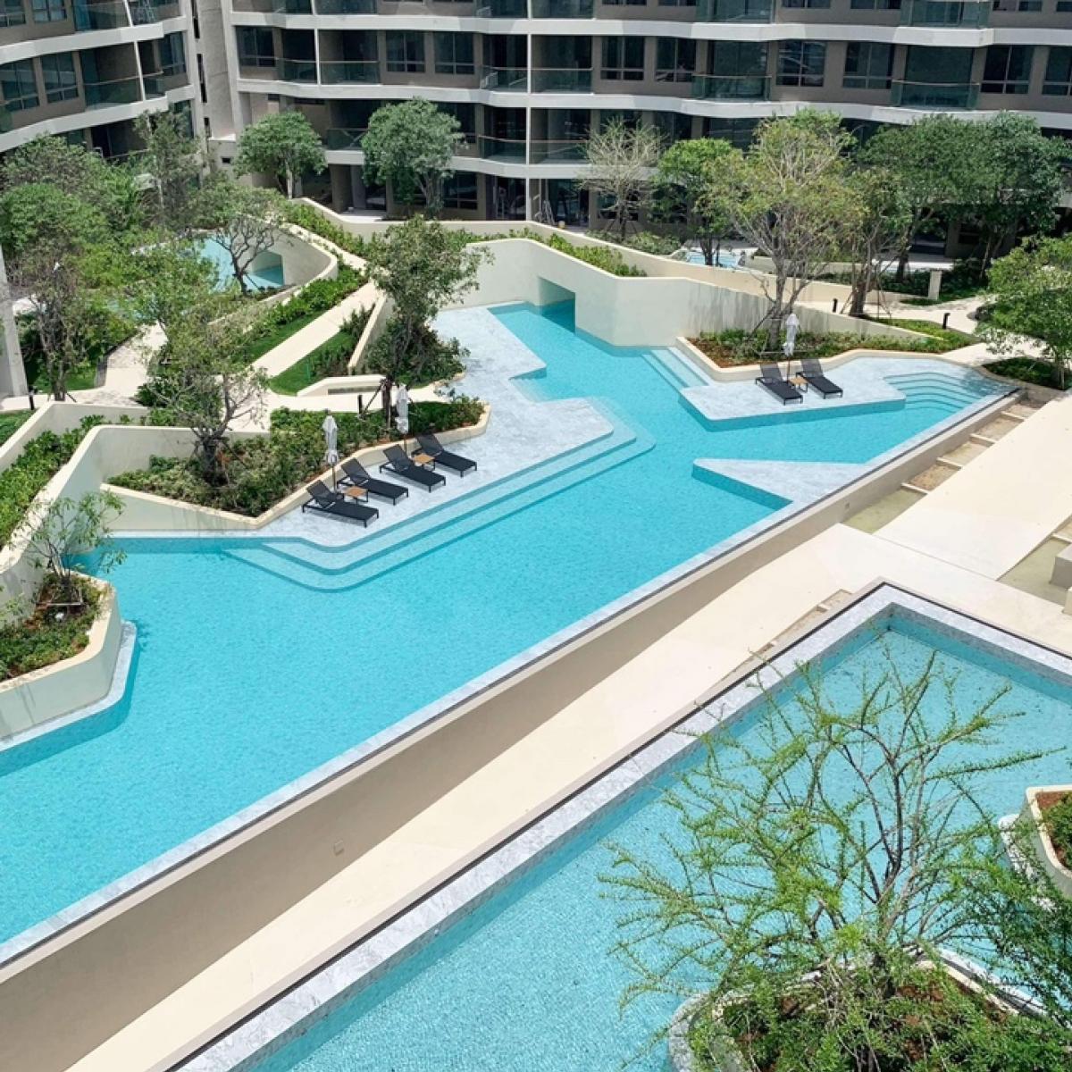 ให้เช่าคอนโดหัวหิน ประจวบคีรีขันธ์ : Condo 3 Bedrooms 4 Bathrooms Sea View for rent at Hua Hin closed to the beach || Penthouse || 