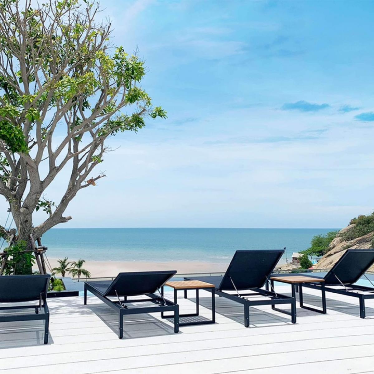 ให้เช่าคอนโดหัวหิน ประจวบคีรีขันธ์ : Condo 3 Bedrooms 4 Bathrooms Sea View for rent at Hua Hin closed to the beach || Penthouse || 