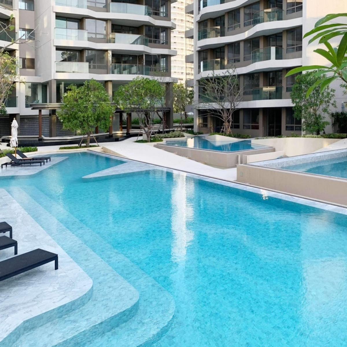 ให้เช่าคอนโดหัวหิน ประจวบคีรีขันธ์ : Condo 3 Bedrooms 4 Bathrooms Sea View for rent at Hua Hin closed to the beach || Penthouse || 