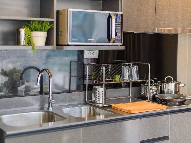 For RentCondoSukhumvit, Asoke, Thonglor : Ashton Asoke Condo for RENT for rent ** Ashton Asoke @ 65,000 baht / month Call 096-2615656 Very spacious room, 65 sq m. 2 bedrooms, 2 bathrooms, fully furnished, ready to move in Location: Asoke - Sukhumvit Rental Price: 65,000 Baht/Month Condominium