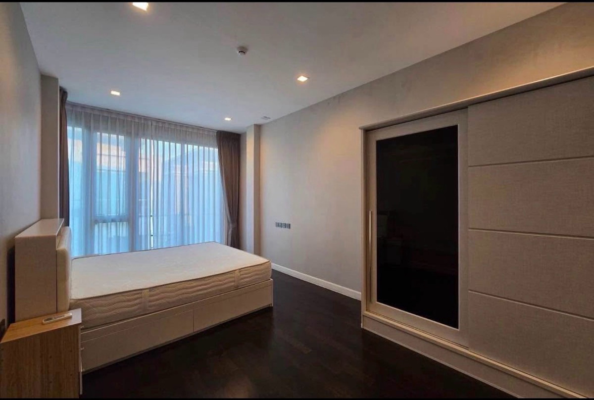 For RentHousePattanakan, Srinakarin : Luxury Family Home for Rent near Thonglor Private Residence 4BR Pet Friendly The Gentry Pattanakarn 2