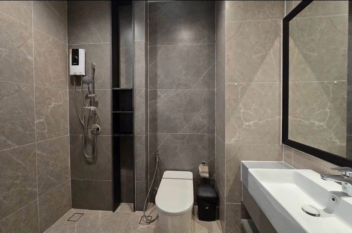 For RentHousePattanakan, Srinakarin : Luxury Family Home for Rent near Thonglor Private Residence 4BR Pet Friendly The Gentry Pattanakarn 2