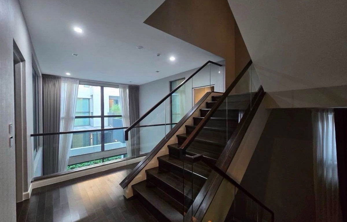 For RentHousePattanakan, Srinakarin : Luxury Family Home for Rent near Thonglor Private Residence 4BR Pet Friendly The Gentry Pattanakarn 2