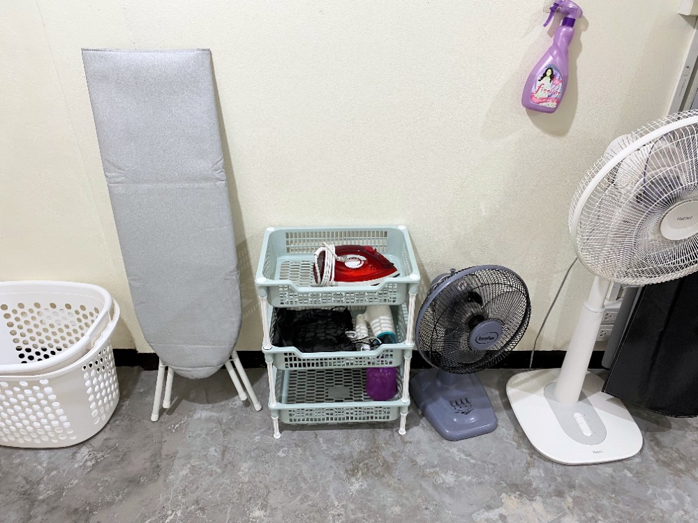 ขายทาวน์โฮมเชียงใหม่ : ขาย เช่า ต่ำกว่าราคาประเมิน ทาวส์เฮาส์ ชั้นเดียว พื้นที่ 20 ตารางวา จอดรถได้ 1 คัน ถนนมหิดล ซอย 1 (ALP-C-2003004)