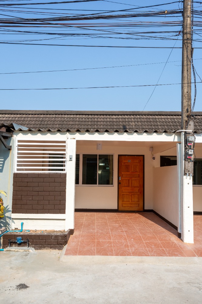 For SaleTownhomeChiang Mai : Sale Rent twin house 1 story 20 sq.w. in Mahidol alley 1 Muaeng Chiang Mai (ALP-C-2003004)