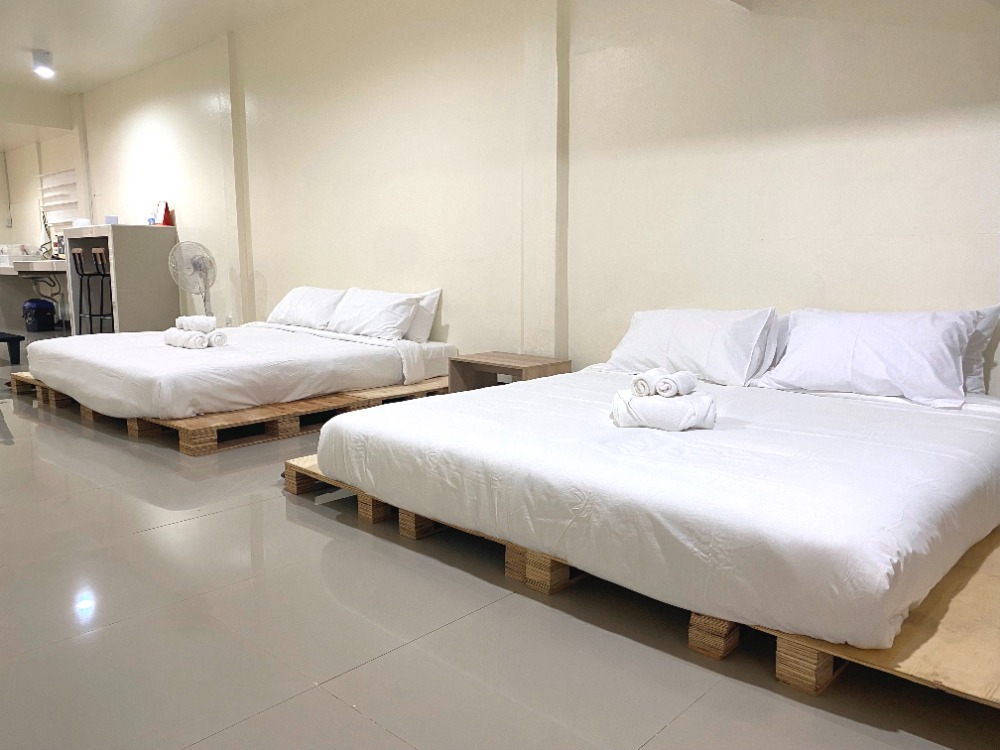 ขายทาวน์โฮมเชียงใหม่ : ขาย เช่า ต่ำกว่าราคาประเมิน ทาวส์เฮาส์ ชั้นเดียว พื้นที่ 20 ตารางวา จอดรถได้ 1 คัน ถนนมหิดล ซอย 1 (ALP-C-2003005)