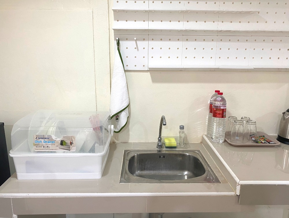 ขายทาวน์โฮมเชียงใหม่ : ขาย เช่า ต่ำกว่าราคาประเมิน ทาวส์เฮาส์ ชั้นเดียว พื้นที่ 20 ตารางวา จอดรถได้ 1 คัน ถนนมหิดล ซอย 1 (ALP-C-2003005)