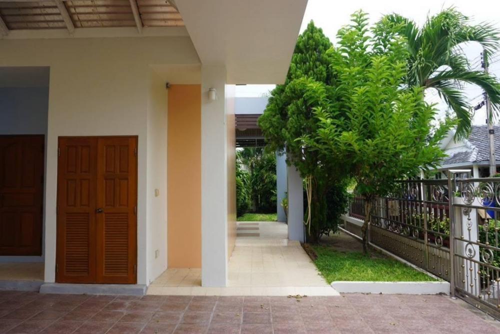 ขายบ้านหัวหิน ประจวบคีรีขันธ์ : ขายบ้านเดี่ยวหัวหินหลังมุม ซอยหม่อนไหม ต.หินเหล็กไฟ ใกล้ทะเล 4 ห้องนอน 250 ตร.ม