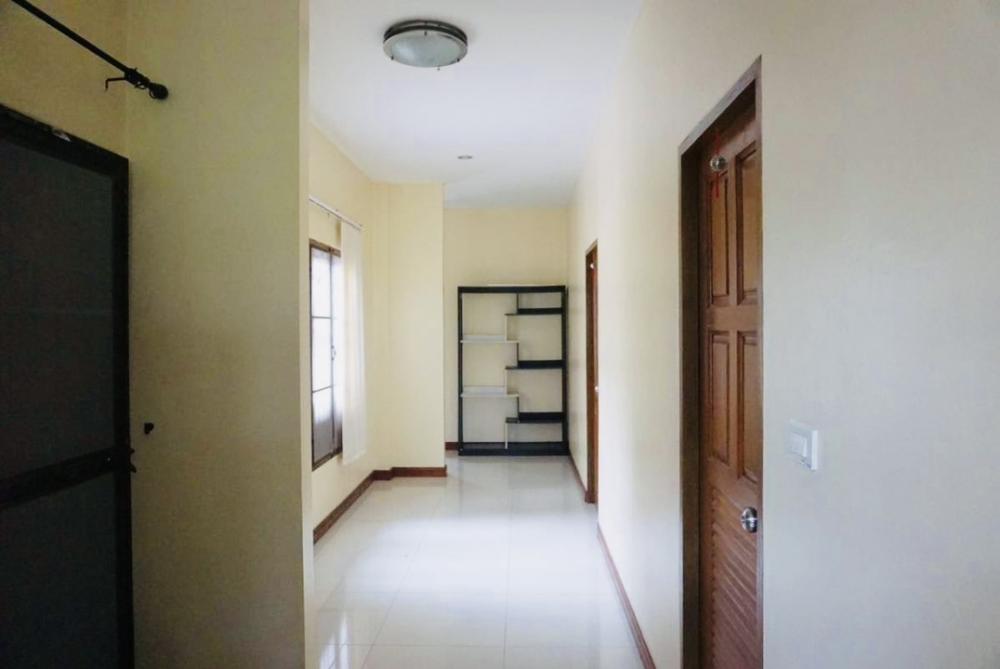 ขายบ้านหัวหิน ประจวบคีรีขันธ์ : ขายบ้านเดี่ยวหัวหินหลังมุม ซอยหม่อนไหม ต.หินเหล็กไฟ ใกล้ทะเล 4 ห้องนอน 250 ตร.ม