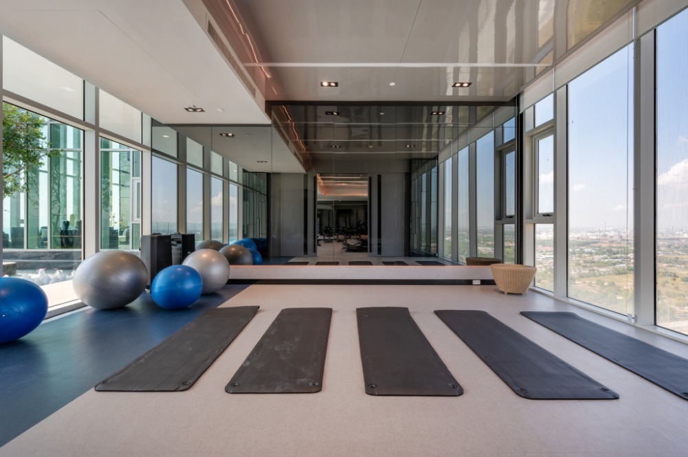 ให้เช่าคอนโดระยอง : ✅ให้เช่าคอนโด น็อตติ้ง ฮิลล์ ระยอง ห้องสตูดิโอ ติดแยกเนินสำลี ใกล้นิคมมาบตาพุด ระยอง 🔥 (Service residence by Hampton) ✅ รับสัญญาเช่า 6 ดือนขึ้นไป