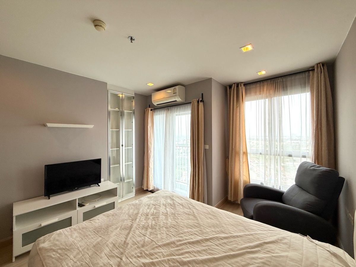 For RentCondoNonthaburi, Bang Yai, Bangbuathong : For rent!!️ Casa Condo @MRT Sam Yaek Bang Yai, 33rd floor, area size 30 sq m.