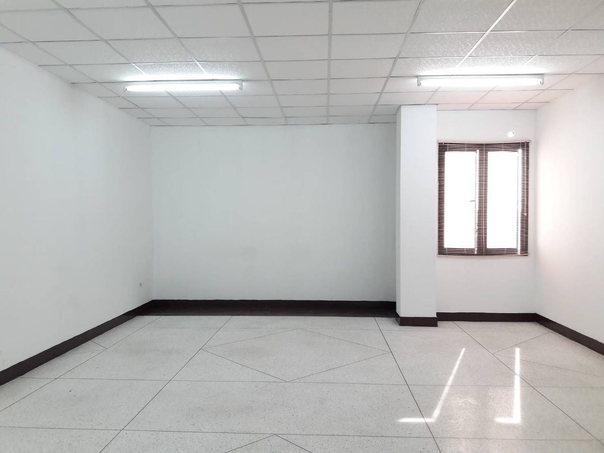 For RentOfficeNawamin, Ramindra : Office for rent, Phaholyothin 48, cheap, good, with parking near Lotus, BTS Sai Yud