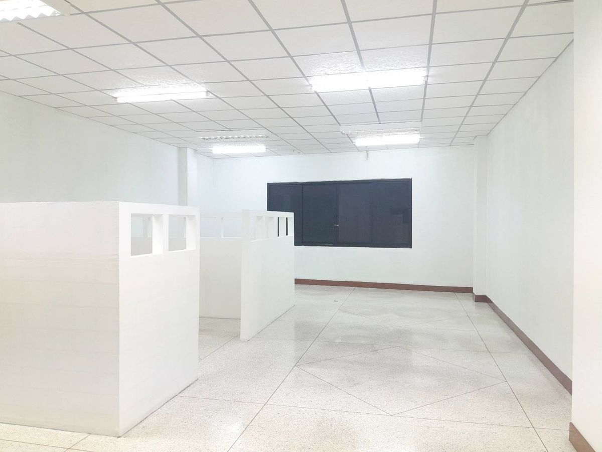 For RentOfficeNawamin, Ramindra : Office for rent, Phaholyothin 48, cheap, good, with parking near Lotus, BTS Sai Yud