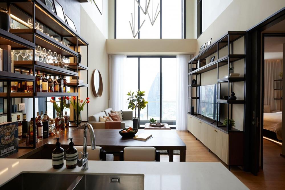 ให้เช่าคอนโดสุขุมวิท อโศก ทองหล่อ : Rental : Beatniq Sukhumvit 32 , Duplex 2 Bed Plus 2 Bath , 103 Sq.m , 29 - 30th Floor