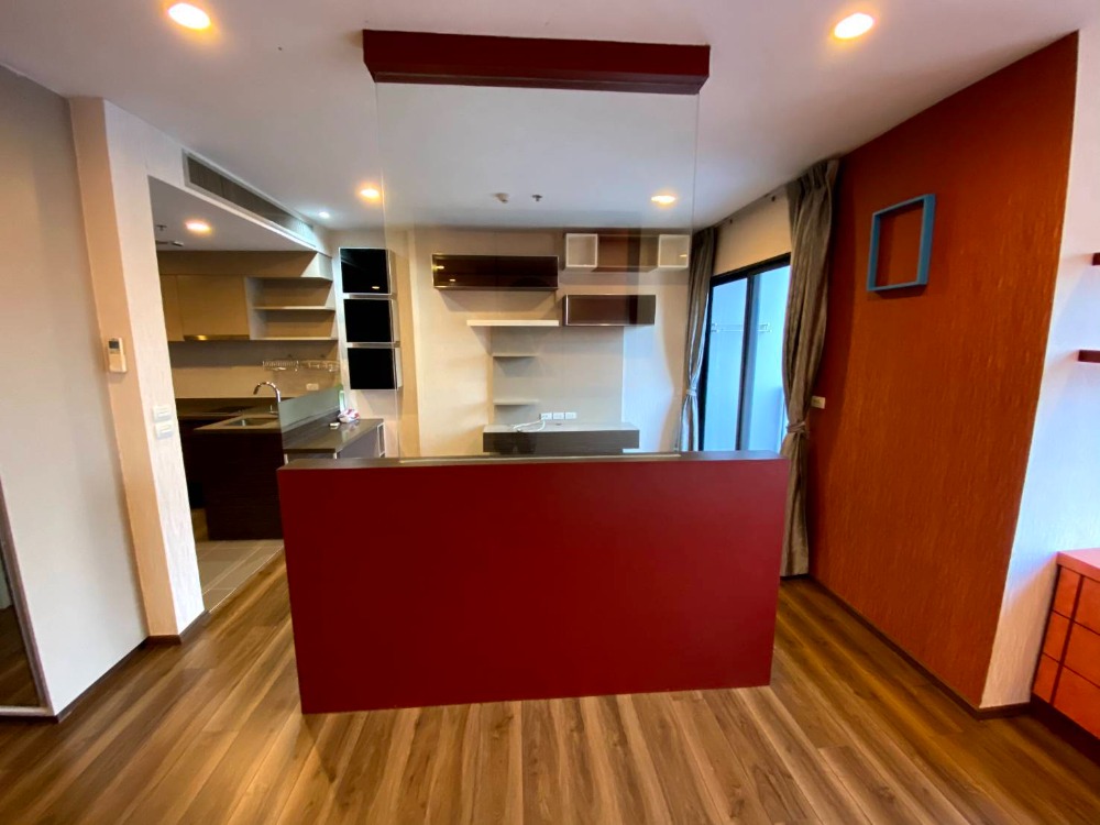 ขายคอนโดสะพานควาย จตุจักร : ขาย Onyx พหลโยธิน 1ห้องนอน 40ตรม ชั้น26 เฟอร์ฯครบ พร้อมเข้าอยู่ คอนโดใกล้ BTS สะพานควาย รพ.เปาโล