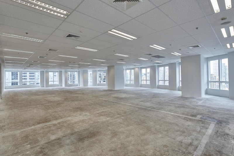 For RentOfficeWitthayu, Chidlom, Langsuan, Ploenchit : Rental of the Office of Athenee TowerOffice Buildings , 6th floor, area 215 sq.m., Fully Furnished, Rent 277,350 baht* /month