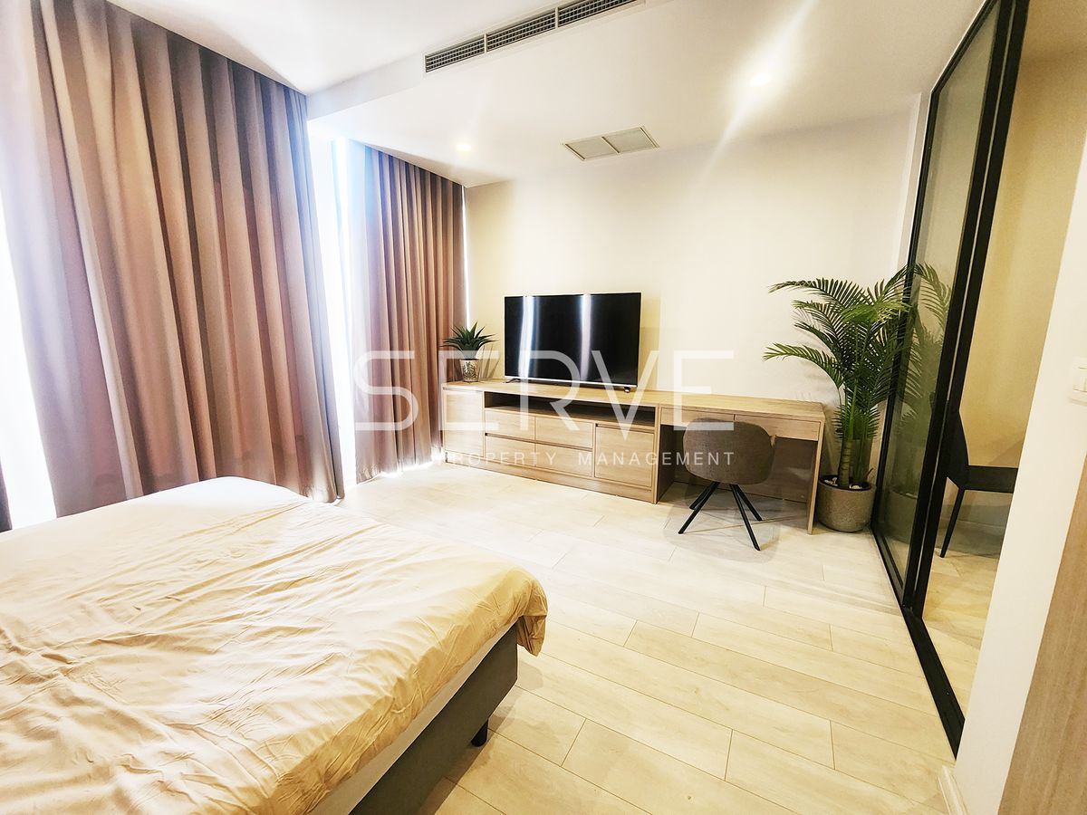 For RentCondoWitthayu, Chidlom, Langsuan, Ploenchit : Studio with Partition Nice Decorate High Fl. 15+ Perfect Location BTS Phloen Chit at Noble Ploenchit Condo / Condo For Rent