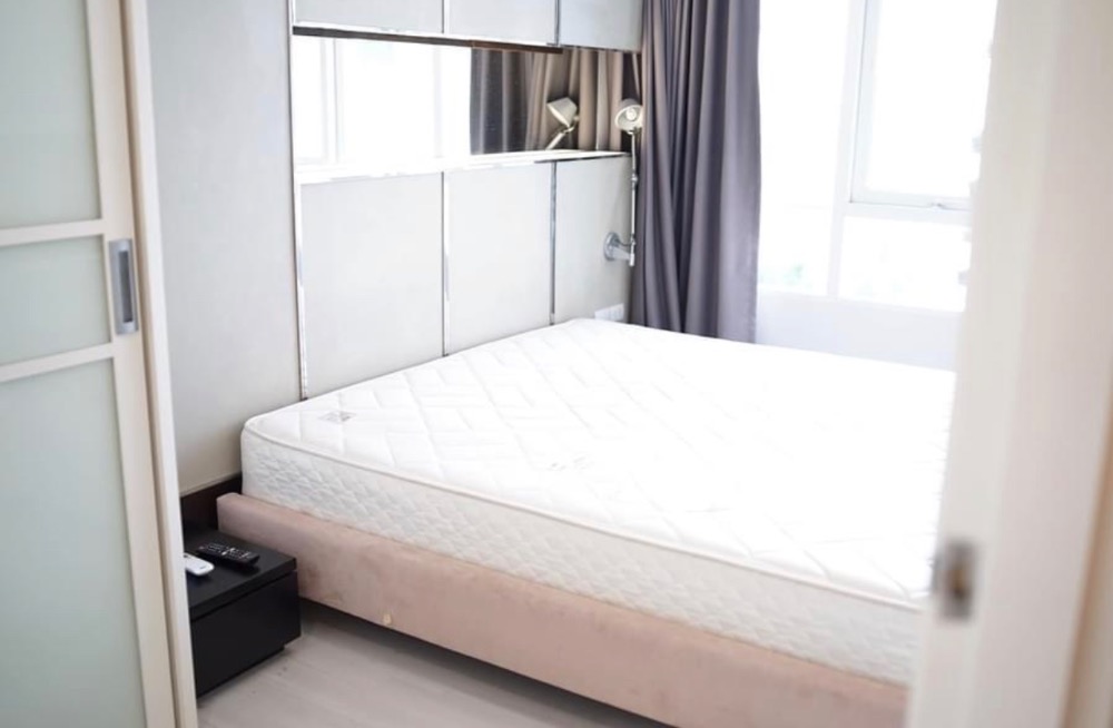 For RentCondoWongwianyai, Charoennakor : For rent / sell The Bangkok Sathorn - Taksin 1 bedroom pool view