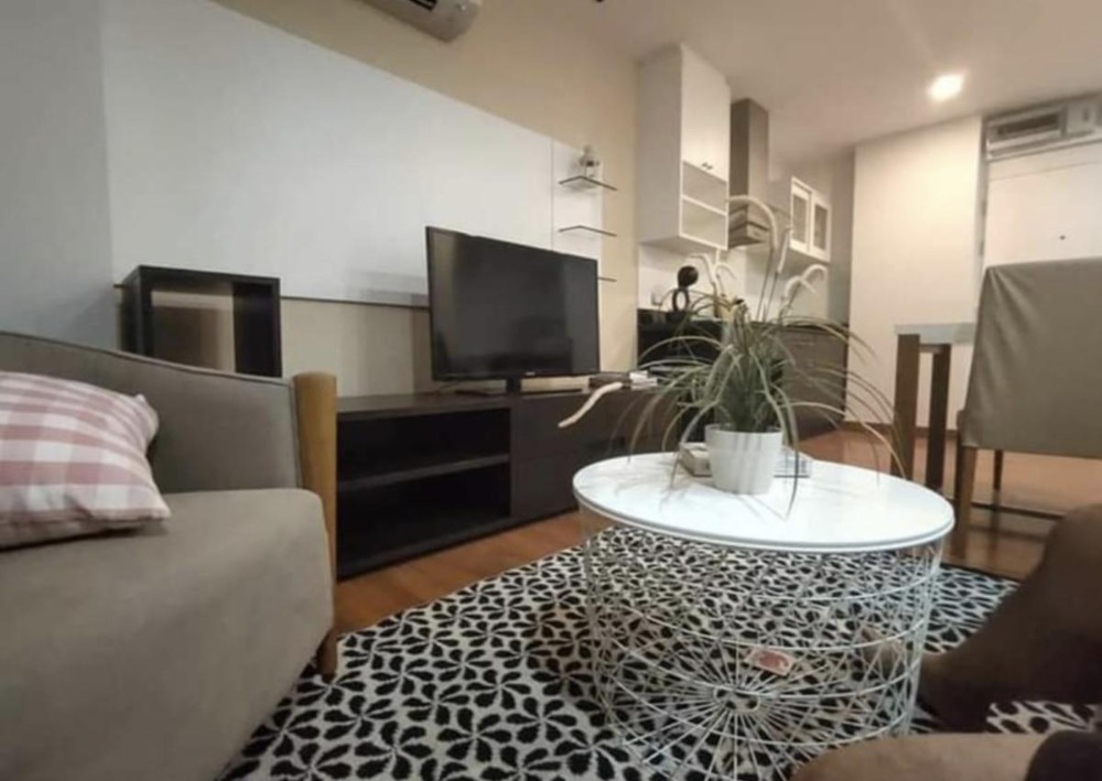 For RentCondoOnnut, Udomsuk : 🔥🔥⚡️Today's update: Tree Condo Luxe Sukhumvit 52 for rent near #BTSOn Nut 🌵 Please inform the property code via LINE. 🟣PK2401-073CO