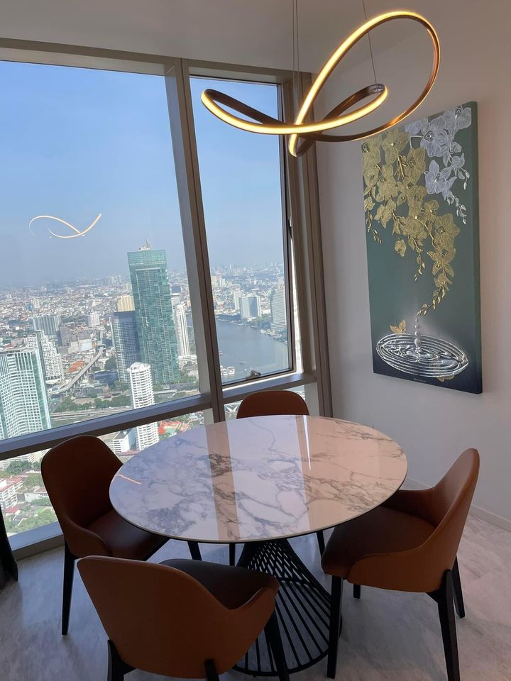 ให้เช่าคอนโดสาทร นราธิวาส : 2 Bedrooms For Rent at Four Seasons Private Residences