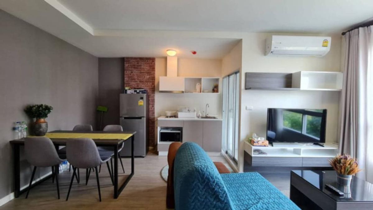 For RentCondoChiang Mai : For rent: Dcondo Ping, pool view, 7th floor, open view, 1 year lease contract