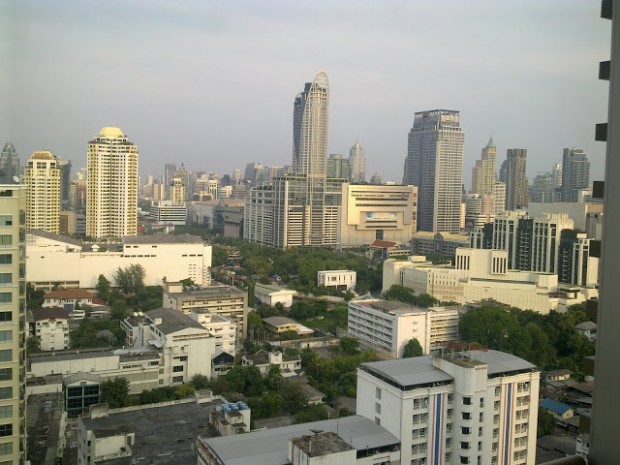 ให้เช่าคอนโดราชเทวี พญาไท : Baan Klang Krung Siam Patumwan, 94sqm Spacious, High Rise Two Bedrooms Condo to let at Baan Klang Krung Siam Patumwan