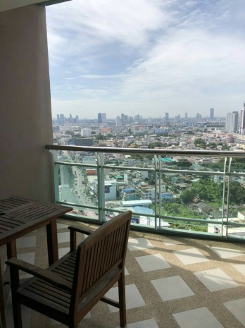 For RentCondoSathorn, Narathiwat : Chatrium, 63 sqm. Convenient, City view, One Bedroom Condo for Rent at Chatrium.