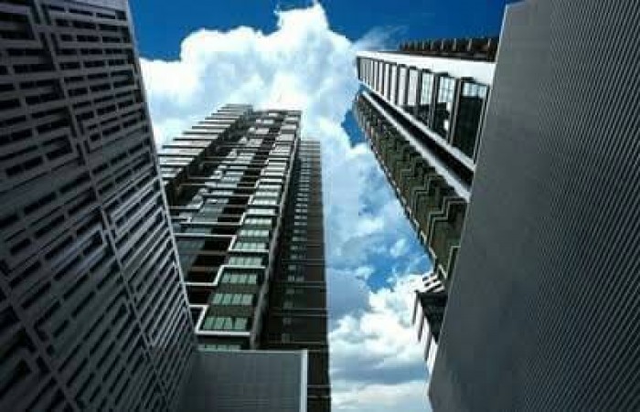 ขายคอนโดสุขุมวิท อโศก ทองหล่อ : The Emporio Place, Soi Sukhumvit 24,  Khlong Ton, Khlong Toei, Bangkok 10110