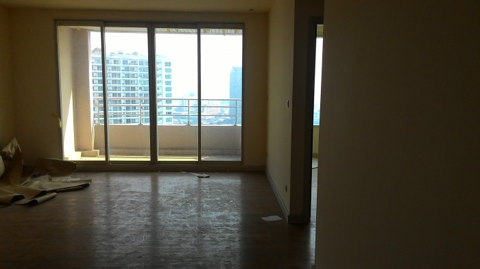 ขายคอนโดวงเวียนใหญ่ เจริญนคร : Watermark Chaophraya, Watermark Chaophraya River Condo ,River view High floor 106 sqm 2 bedroom 2 bathroom for sale well price!