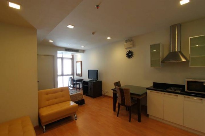 ให้เช่าคอนโดสุขุมวิท อโศก ทองหล่อ : Nusasiri Grand Condo, 38sqm, Good price Studio condo for rent at Nusasiri Grand Condo