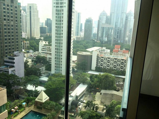 For SaleCondoWitthayu, Chidlom, Langsuan, Ploenchit : Q Langsuan, 85sqm. spacious, Fully Frunished and One Parking, Two Bedroom Condo for Sale at Q Langsuan.