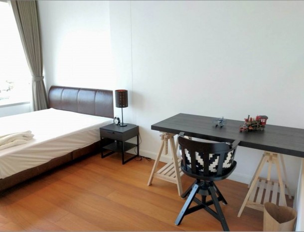 ให้เช่าคอนโดวิทยุ ชิดลม หลังสวน : 185 Rajadamri, 185 Rajadamri 129 sqm 2 bedroom 2 bathroom ready to move in fully furnished for rent !!