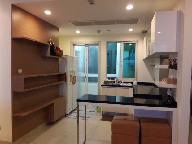 ขายคอนโดวงเวียนใหญ่ เจริญนคร : Watermark Chaophraya,  Watermark Chaophraya River Condo ,River view middle class  145 sqm 3 bedroom 3 bathroom 1 maid  for sale Well price!!