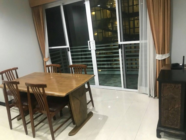 ขายคอนโดสุขุมวิท อโศก ทองหล่อ : Avenue 61, 107sqm spacious Two Bedrooms Condo for Rent at Avenue 61