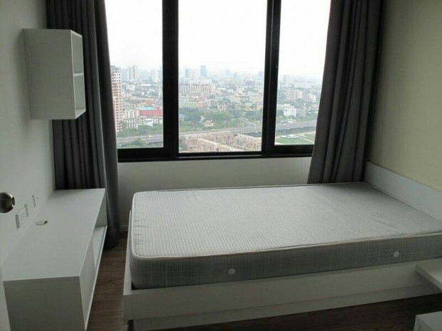 ให้เช่าคอนโดอ่อนนุช อุดมสุข : Blocs 77, 64sqm Canal view, corner unit Two Bedrooms Condo for Rent at Blocs 77