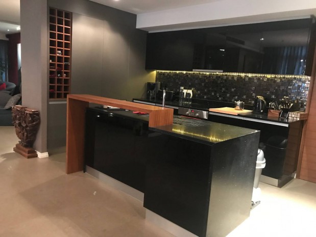 ขายคอนโดวงเวียนใหญ่ เจริญนคร : The River, 232 sqm. spacious, Beautiful fully furnished, Three Bedrooms Condo for SALE at The River.