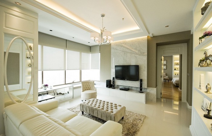 ให้เช่าคอนโดสุขุมวิท อโศก ทองหล่อ : The Emporio Place, 110 sqm. Fully Furnished Two Bedrooms Condo For Rent at The Emporio Place.