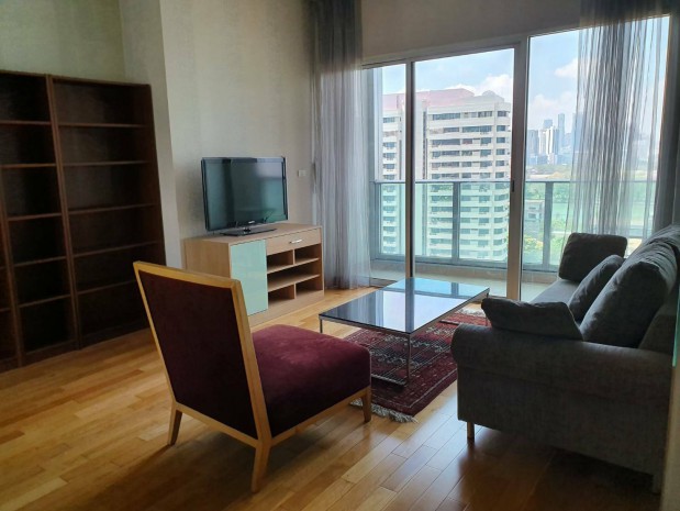 ให้เช่าคอนโดสุขุมวิท อโศก ทองหล่อ : Millennium Residence @ Sukhumvit, 128 sqm. spacious Three Bedrooms Fully furnished, River view Condo for Rent at Millennium Residence @ Sukhumvit.