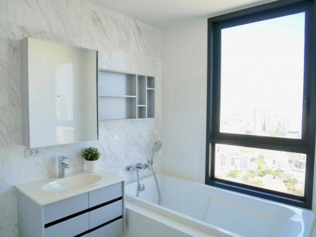 For RentCondoSukhumvit, Asoke, Thonglor : HQ Thonglor, 73 sqm. Beautiful Two Bedrooms Condo for Rent at HQ Thonglor.